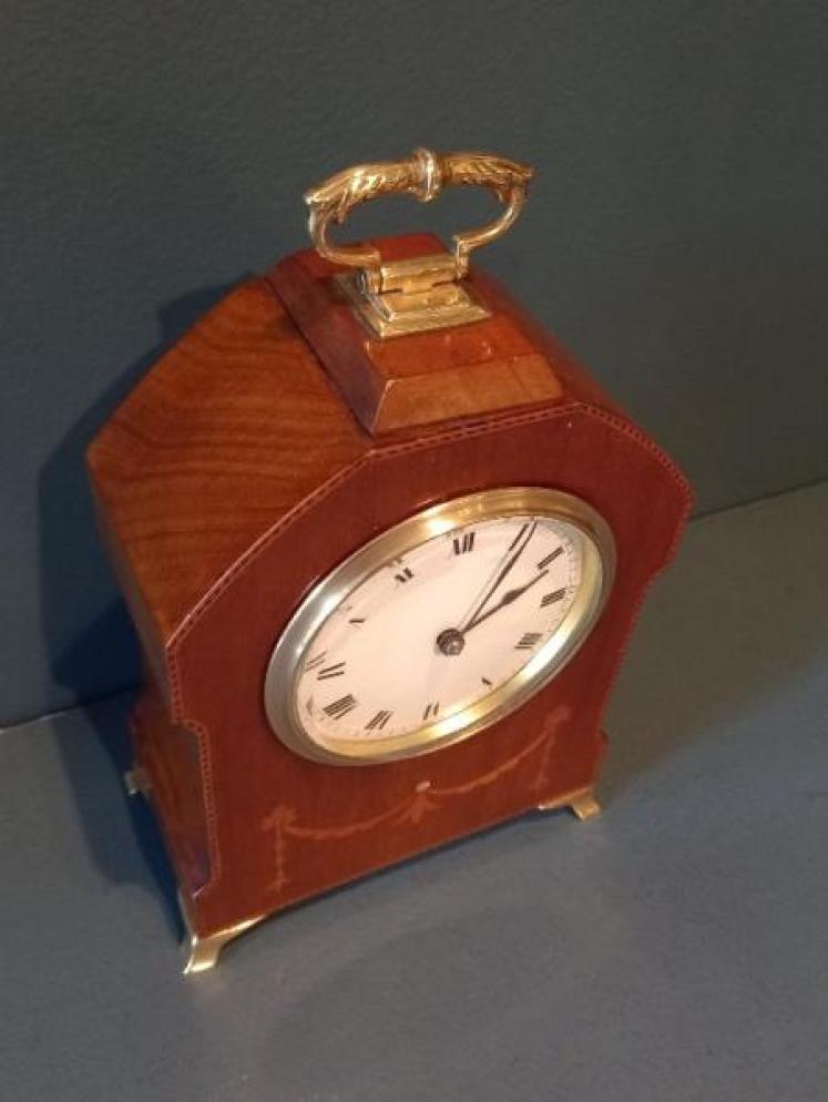 Edwardian Period Inlaid Bracket Style Mantel Clock - Image 4