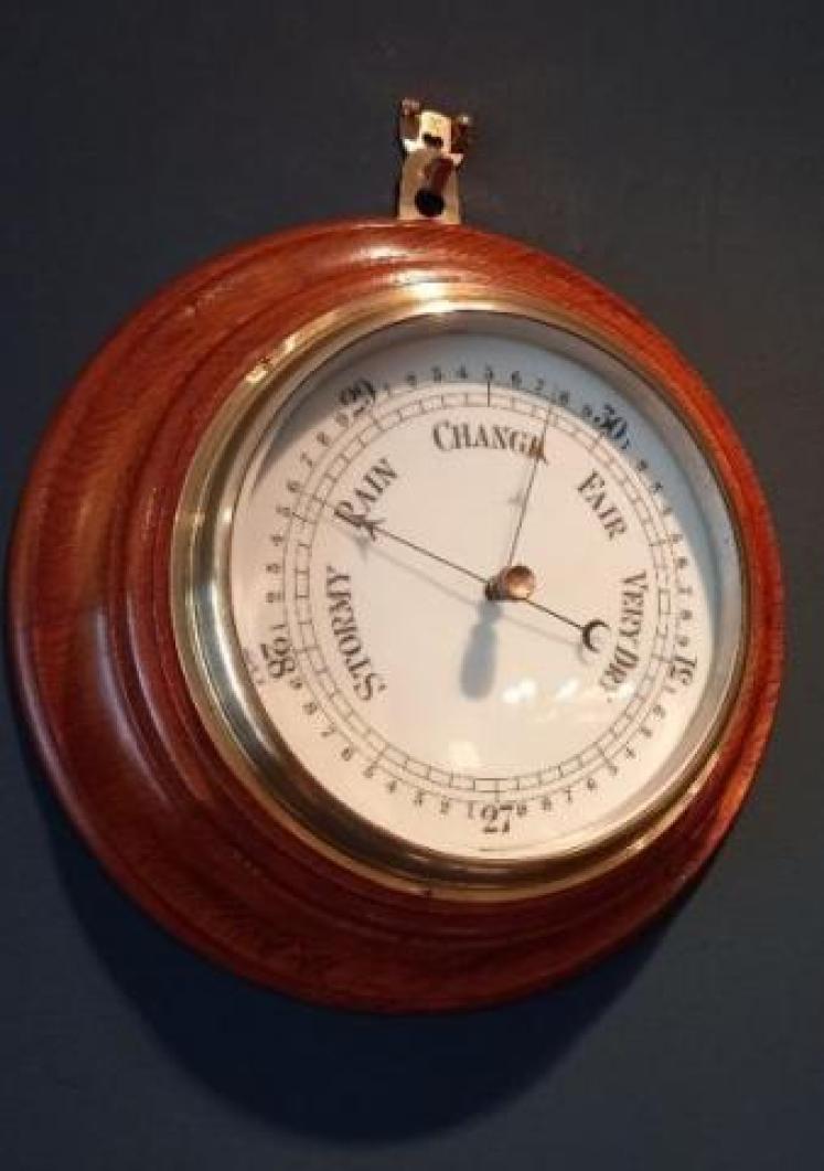 Victorian Golden Oak Aneroid Barometer - Image 2