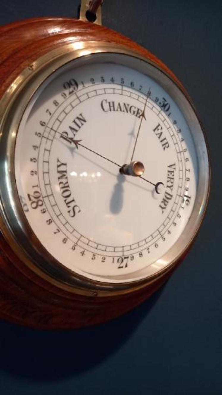 Victorian Golden Oak Aneroid Barometer - Image 3