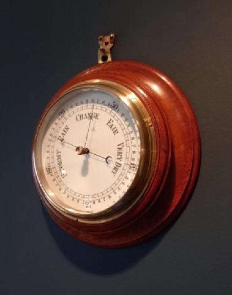Victorian Golden Oak Aneroid Barometer - Image 7