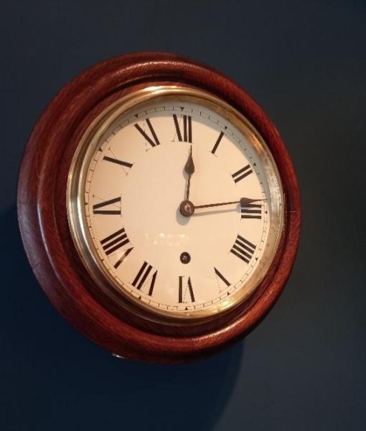 Small Late Victorian 8" Dial Oak Cased Wall Clock - Image 1