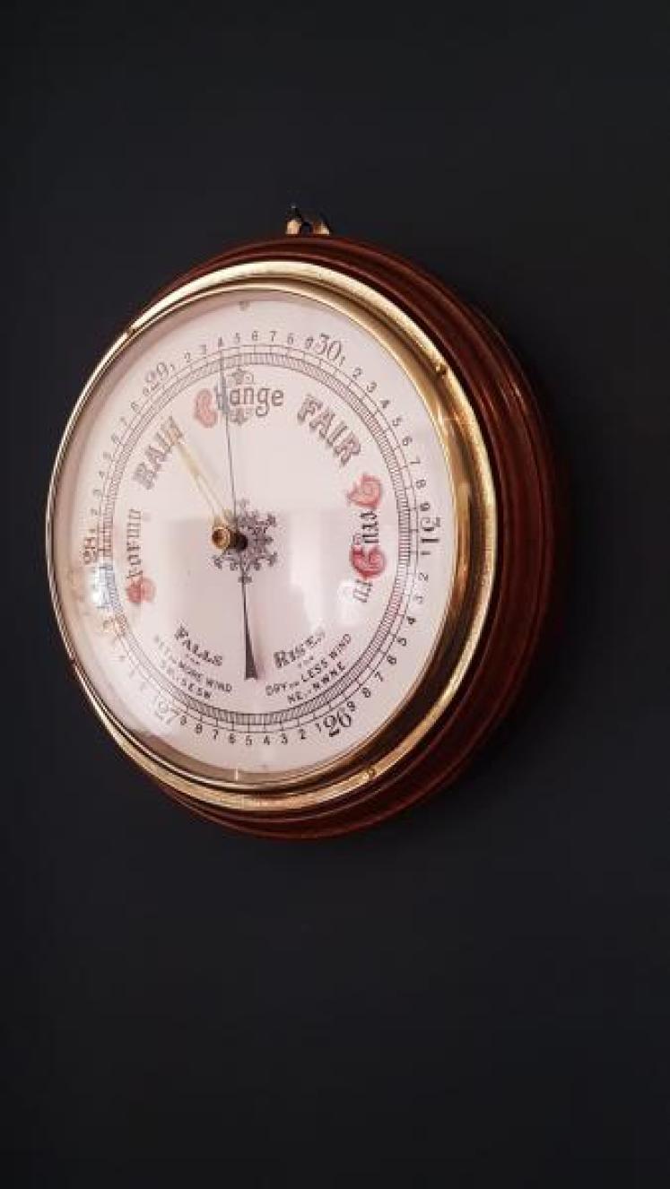 Large Victorian Oak Enamel Dial Wheel Barometer - Image 3