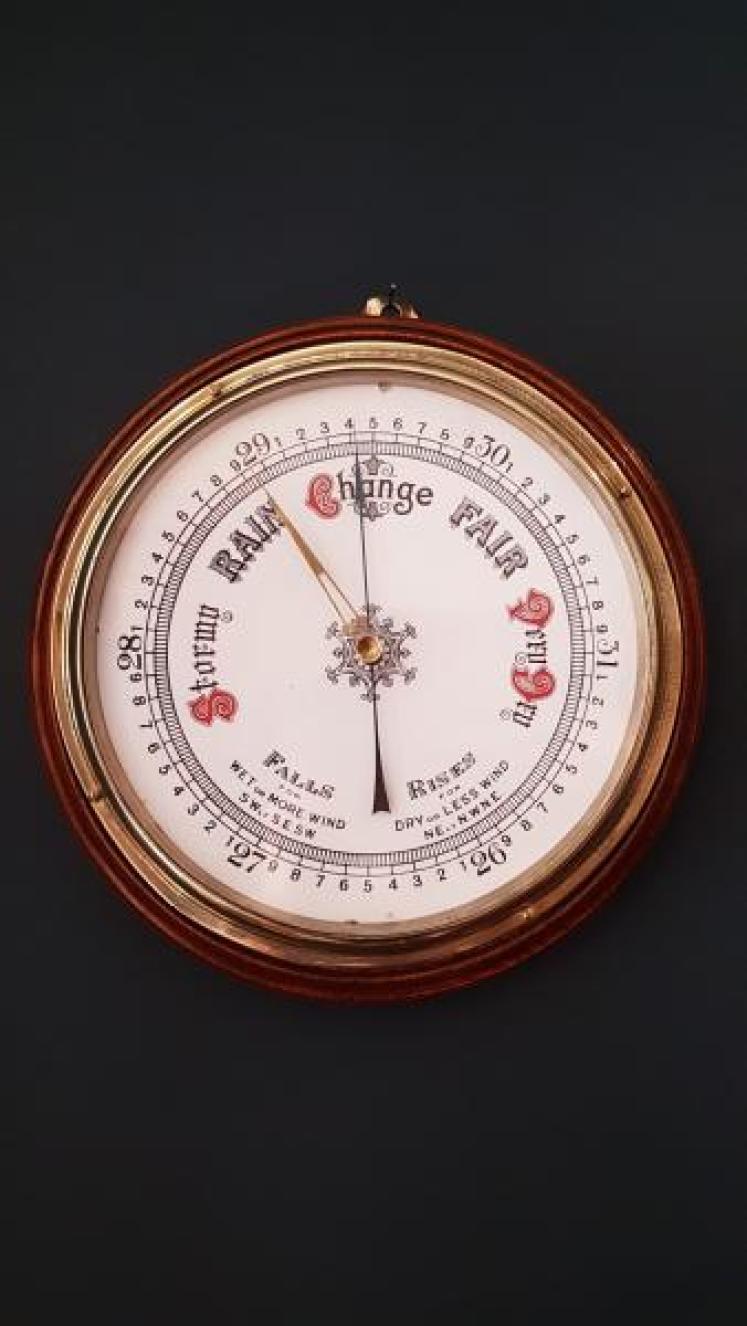 Large Victorian Oak Enamel Dial Wheel Barometer - Image 7
