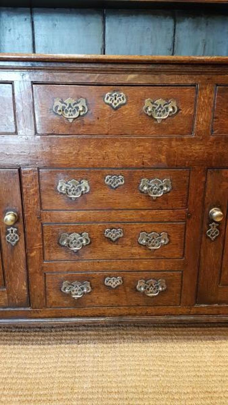George III Oak Dresser and Rack - Image 6