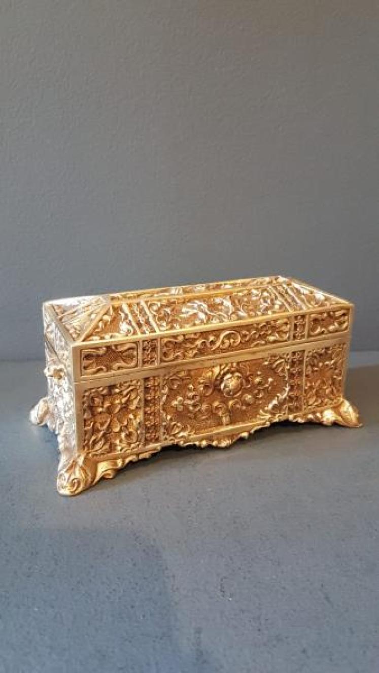 Superb Victorian Cast Brass Jewel Casket - Image 1