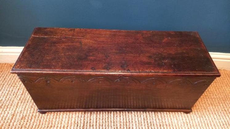 Small James II Period Oak Coffer c.1680 - Image 2