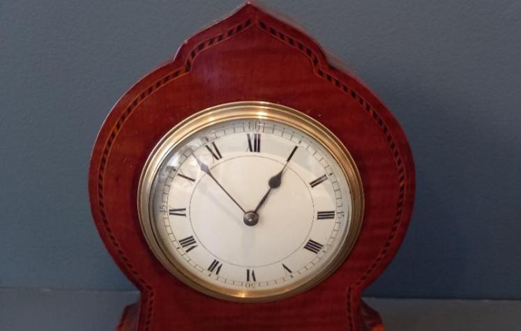 Arts & Crafts Period Mahogany Inlaid Mantel Clock - Image 2