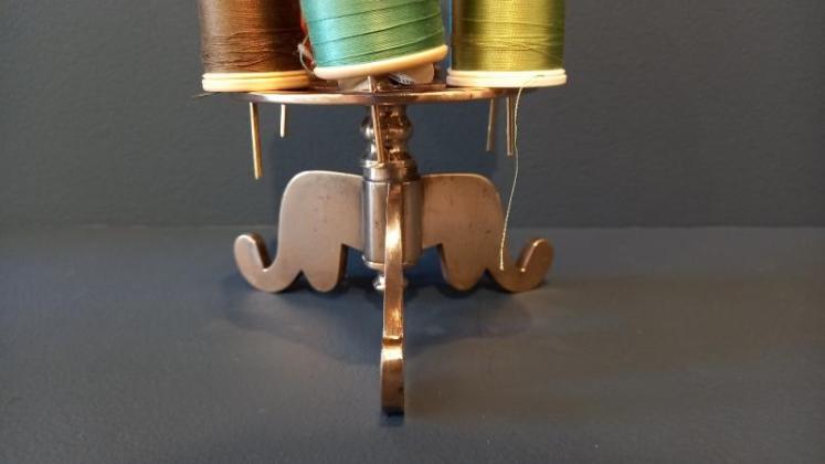 Mid Victorian Cast Brass Bobbin Stand - Image 4