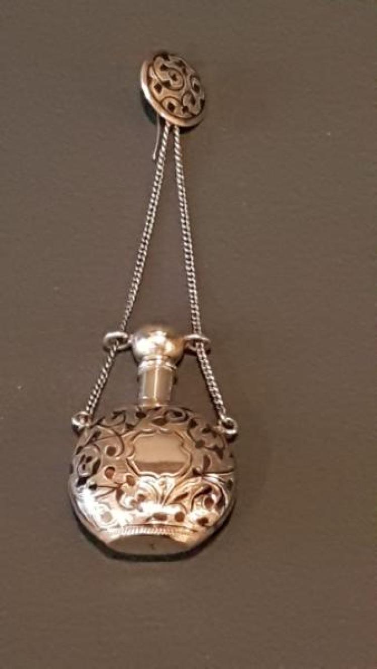 Victorian Russian Silver and Niello Scent  - Image 1