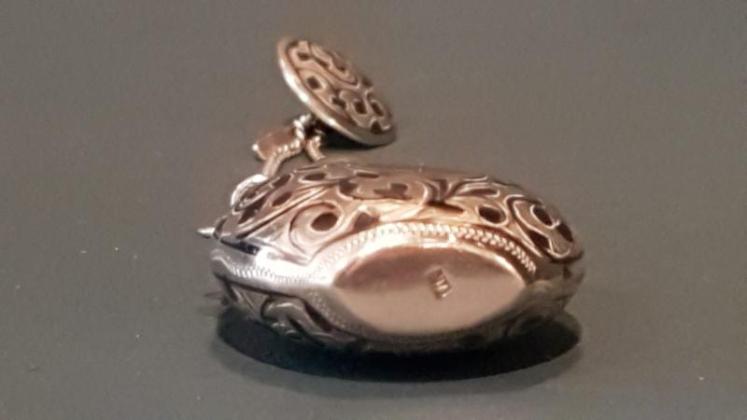 Victorian Russian Silver and Niello Scent  - Image 3