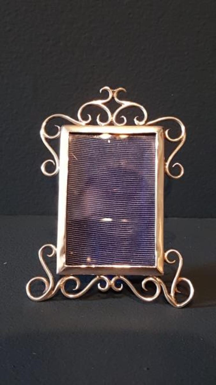 Small Victorian Silver Wire Work Frame - Image 1