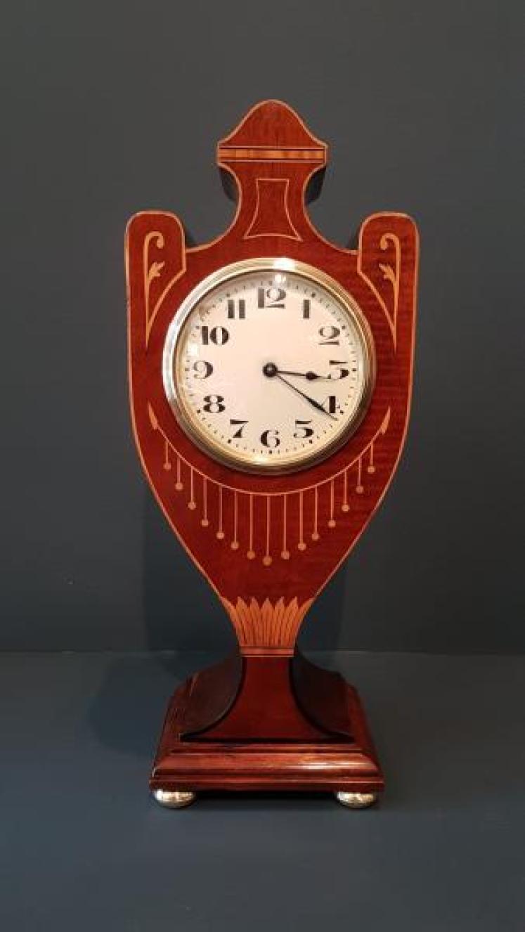 Fine Quality Inlaid Mahogany Mantel Clock - Image 1