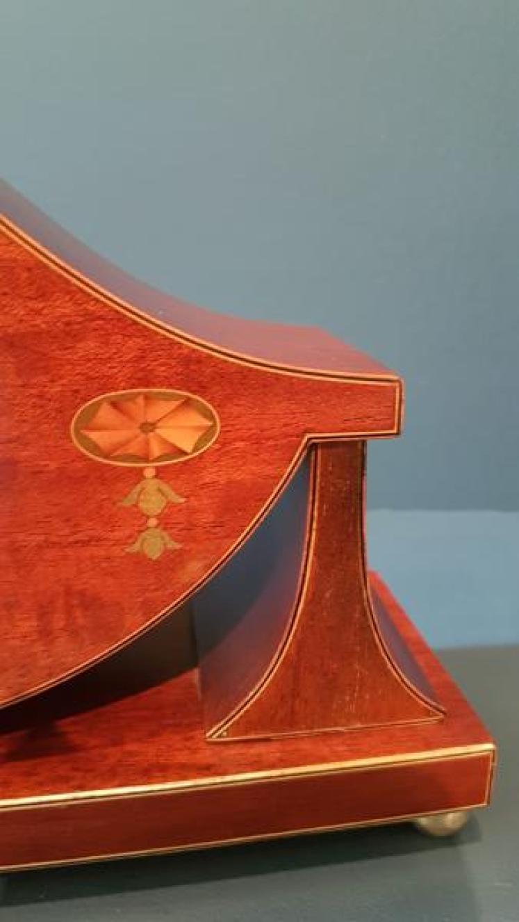 Fine Quality Edwardian Inlaid Mahogany Mantel Clock - Image 6