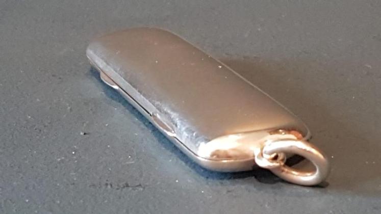 Edwardian Silver Two Section Pin Case - Image 4