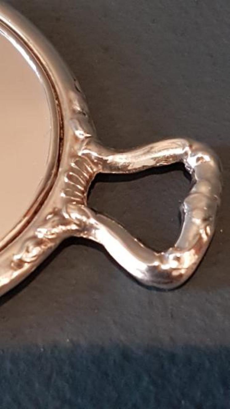 Art Nouveau Silver Flirting Mirror - Image 5