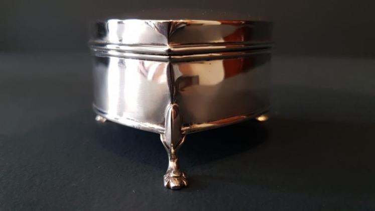 George V Silver Heart Shaped Ring Box - Image 4