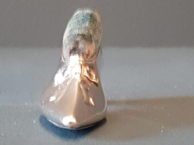 Levi and Salaman Silver Court Shoe Pin Cushion - Image 4