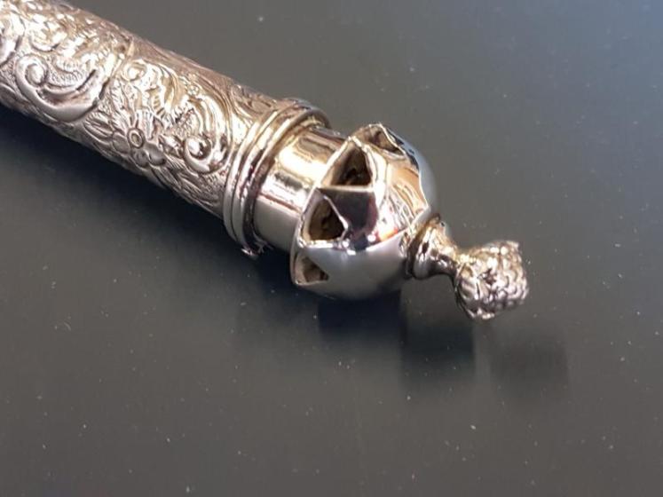 William Comyns Silver Seal Vesta and Night Light Combination - Image 4