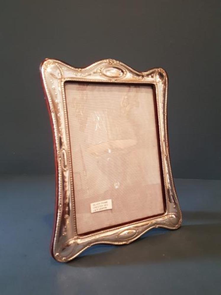 Chester Silver Photo Frame - Image 2
