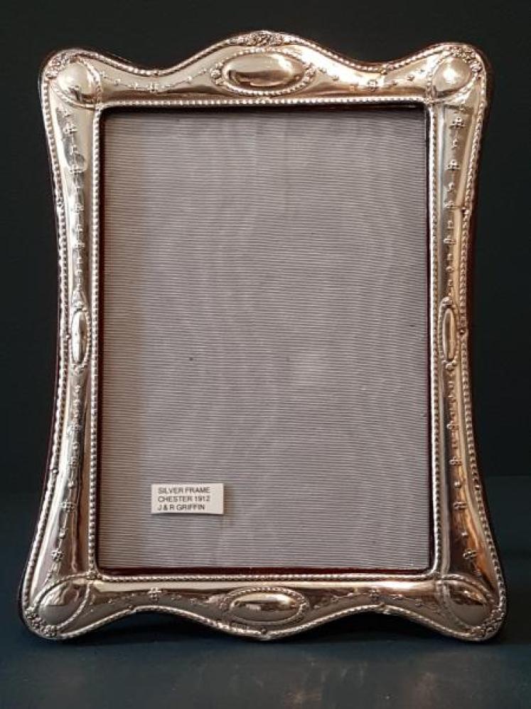 Chester Silver Photo Frame - Image 6
