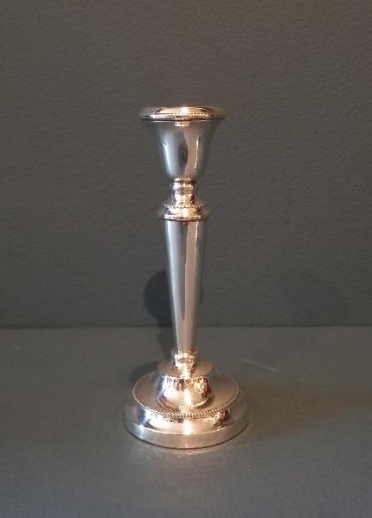 Fine Pair of George V Period Silver Candlesticks - Image 2