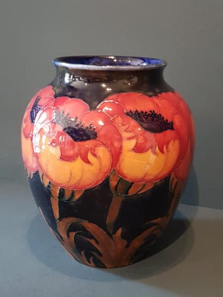 Large Moorcroft Big Poppy Vase - Image 1