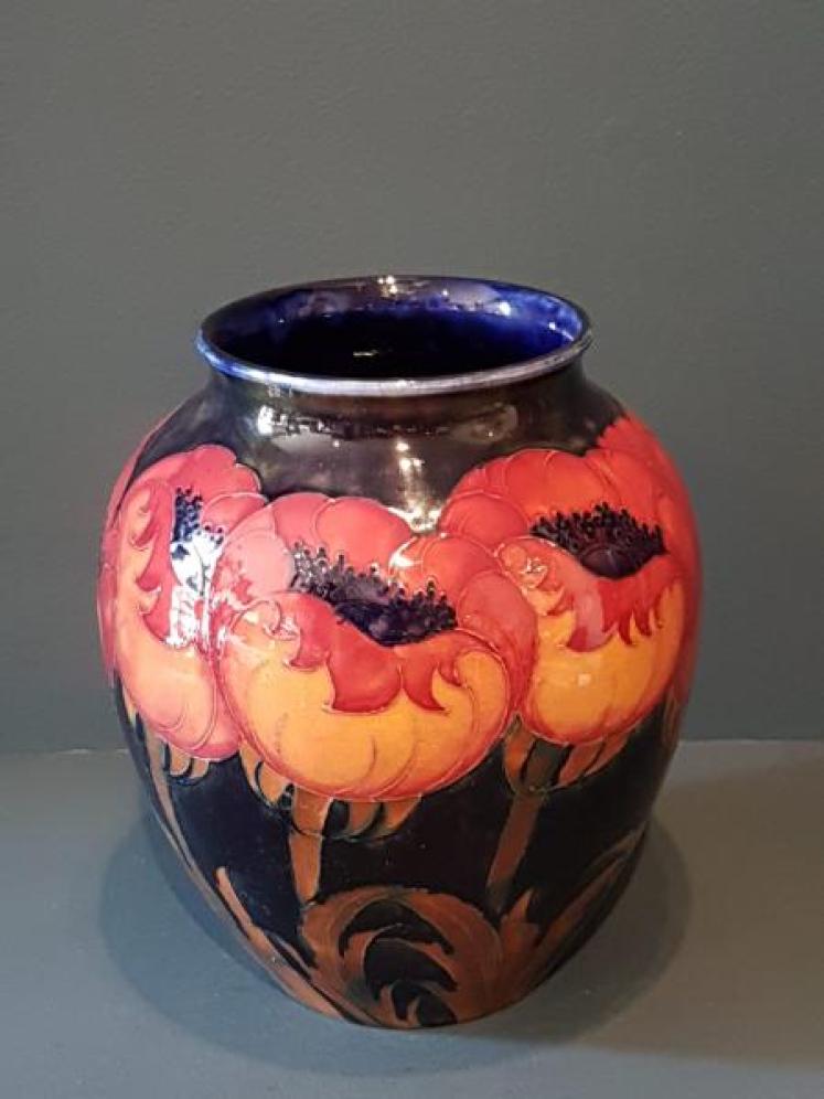 Large Moorcroft Big Poppy Vase - Image 2