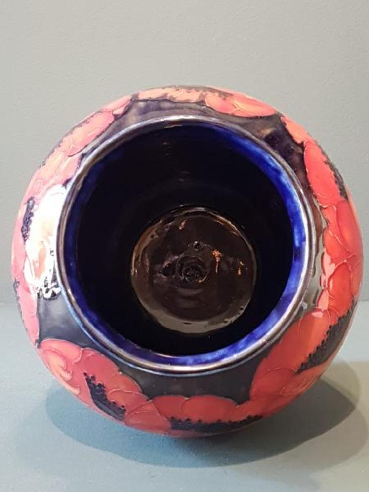 Large Moorcroft Big Poppy Vase - Image 3