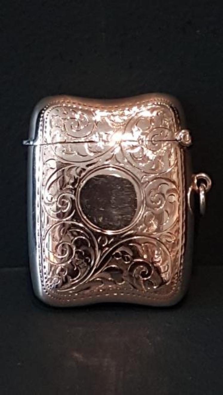 Superior Quality Silver Vesta Case - Image 3