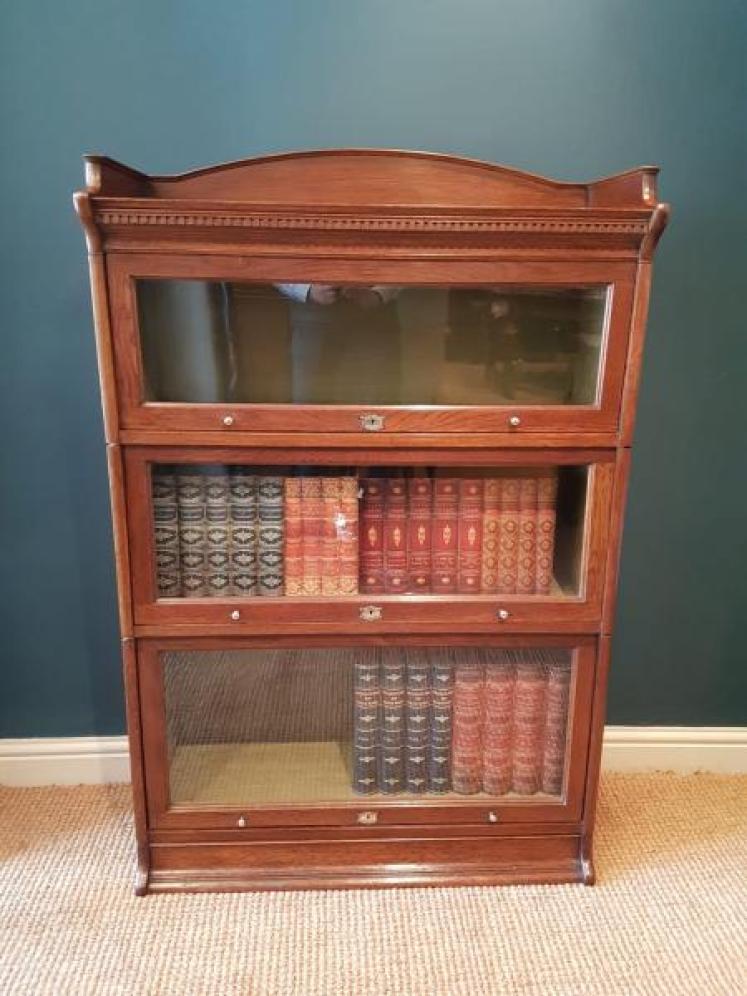 Edwardian Oak Lebus Sectional Bookcase - Image 1