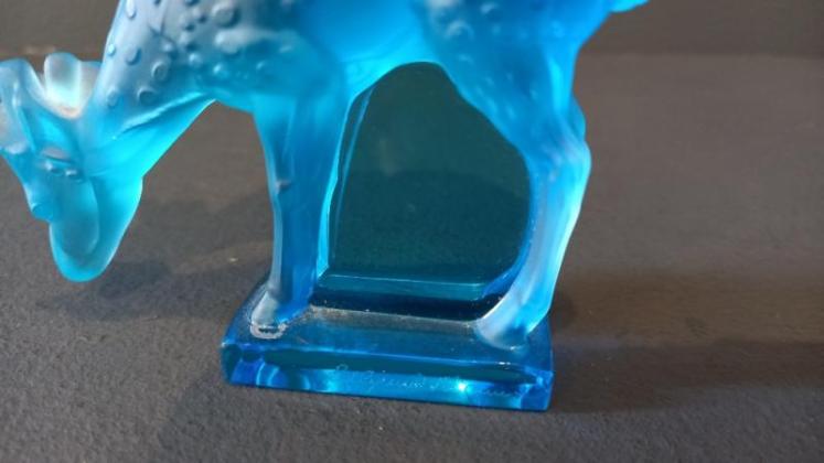 Lalique Turquoise Opalescent Fawn - Image 3
