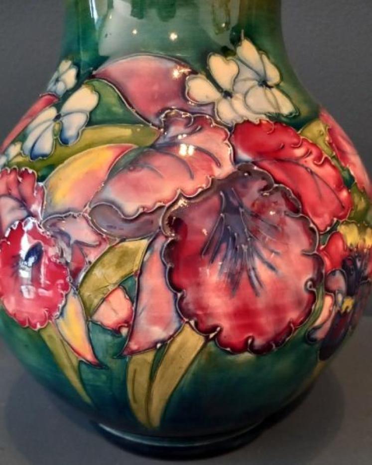 Large Moorcroft Slipper Orchid Vase - Image 3
