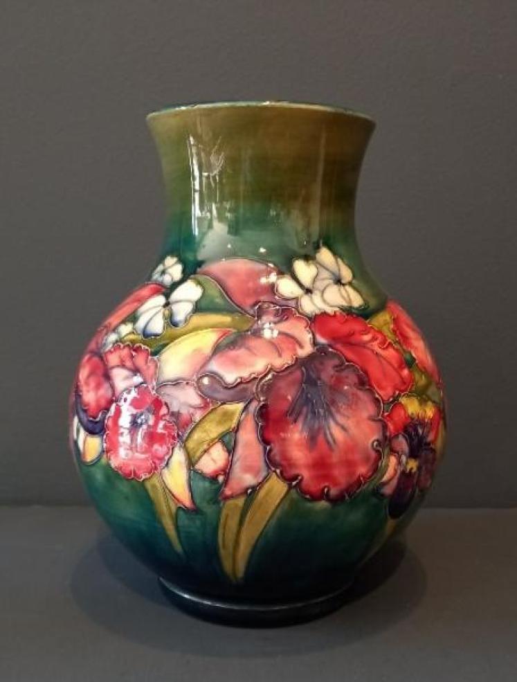 Large Moorcroft Slipper Orchid Vase - Image 7