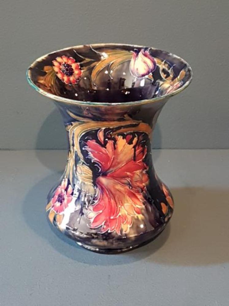 Moorcroft Spanish Pattern Vase - Image 2
