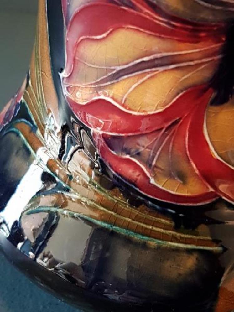Moorcroft Spanish Pattern Vase - Image 4