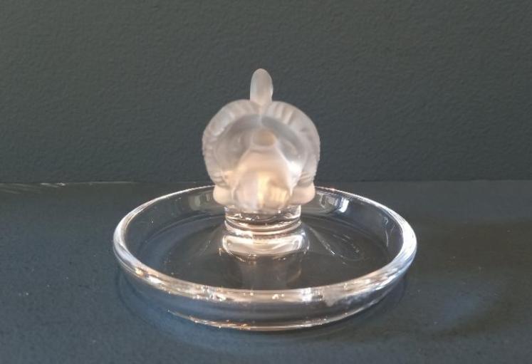 Lalique Opalescent Swan Ring or Pin Dish - Image 4