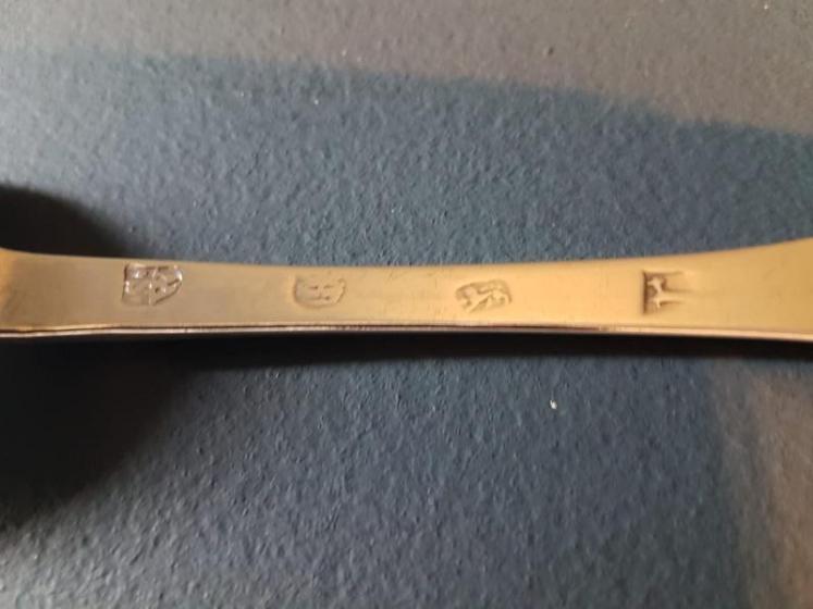 William and Mary Trefid Design Spoon - Image 2