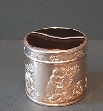 Fine Quality Silver Gilt and Agate Table Box