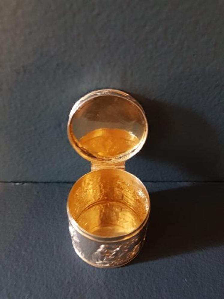 Fine Quality Silver Gilt and Agate Table Box - Image 3