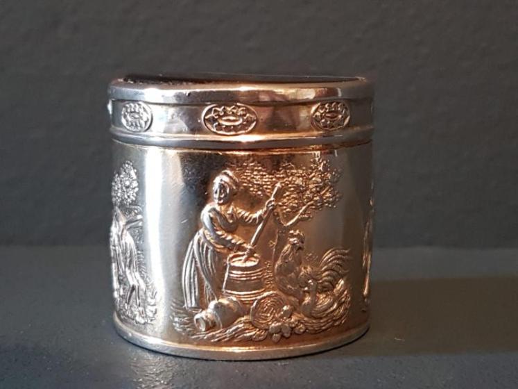 Fine Quality Silver Gilt and Agate Table Box - Image 6