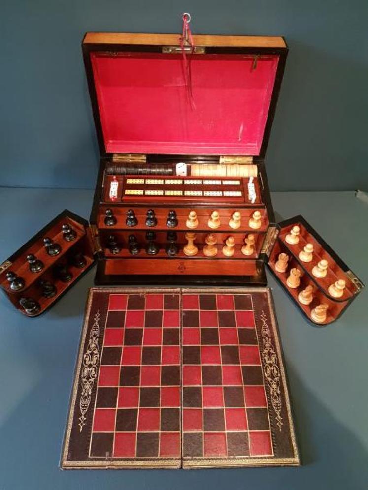 Outstanding Victorian Oak Games Compendium - Image 3