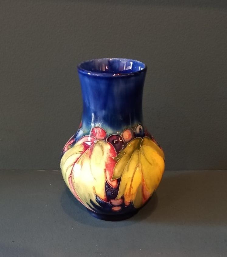 Moorcroft Leaf & Berries Bulbous Shaped Vase - Image 5