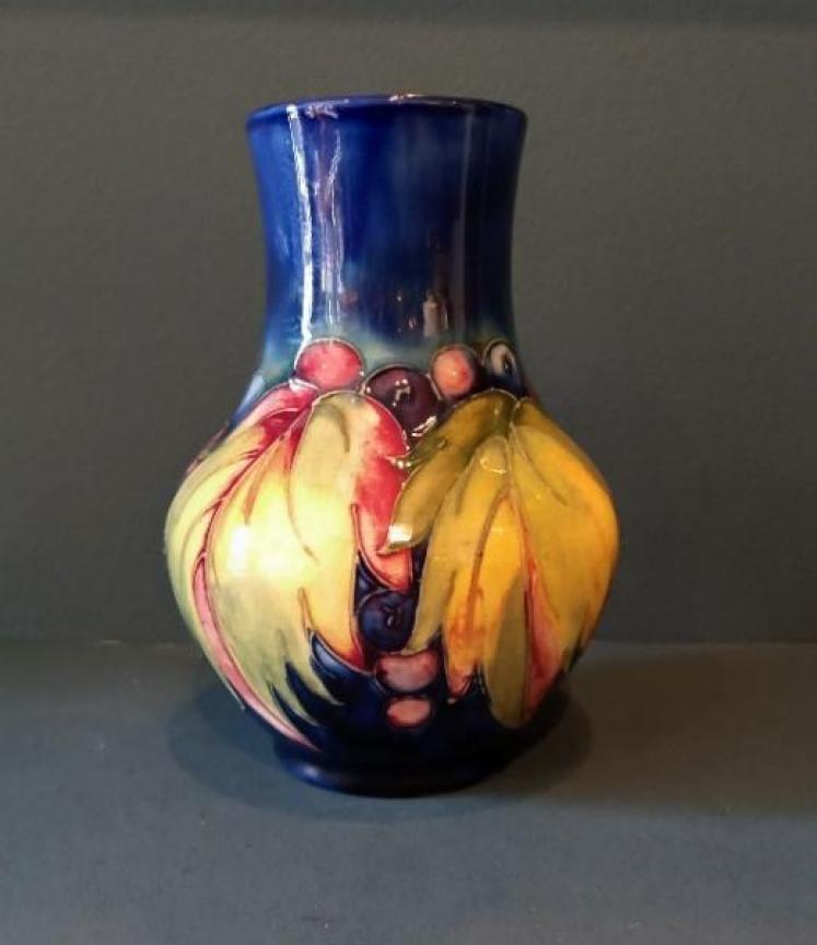 Moorcroft Leaf & Berries Bulbous Shaped Vase - Image 7