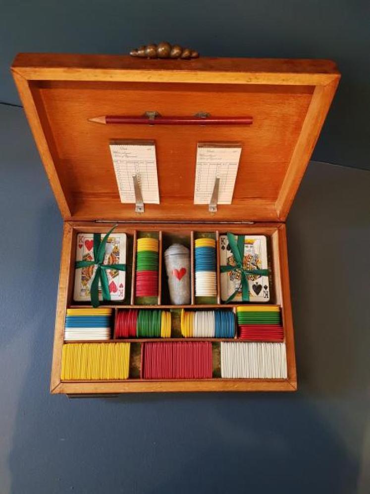 Walnut Poker and Gaming Box - Image 6