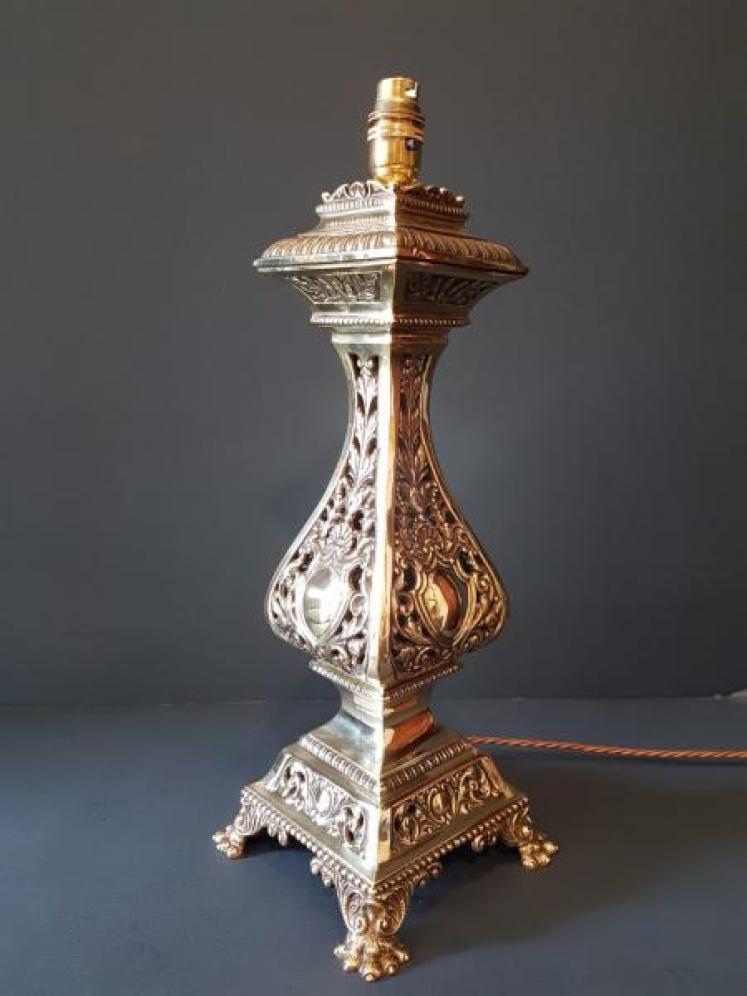 Edwardian Cast Brass Table Lamp - Image 6