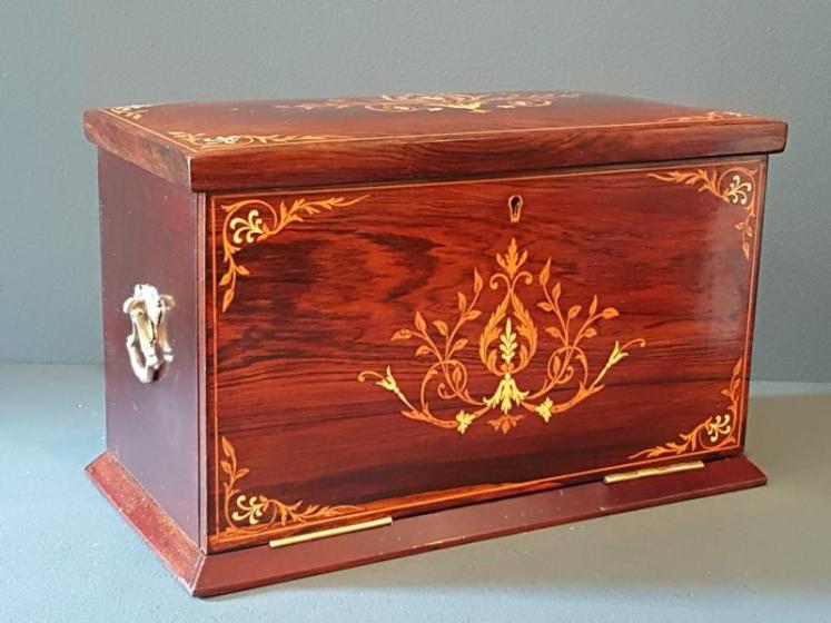 Fine Quality Inlaid Rosewood Stationary Box - Image 6
