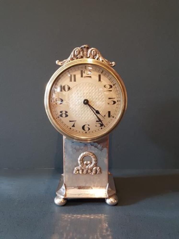 Planished Silver Plated Mantel Clock - Image 1