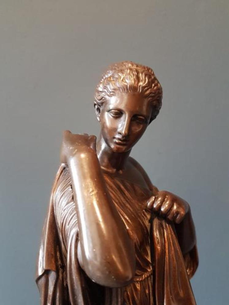 Diana Of Gabii Bronze By Sauvage - Image 5