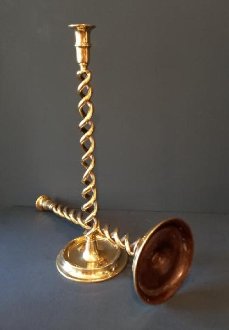 Tall Pair of Victorian Brass Open Barley Twist Candlesticks - Image 5