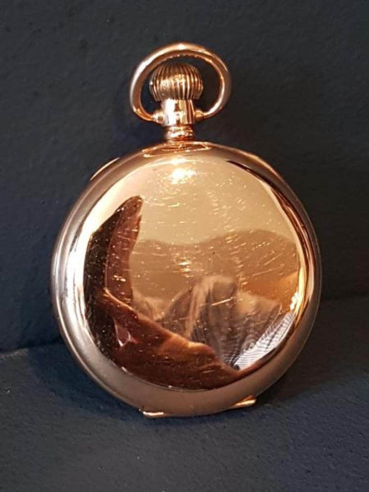 9ct Gold Waltham Pocket Watch - Image 2